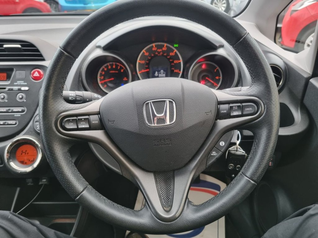 Used Honda Jazz 2014 for sale - 77200545: Photo 13