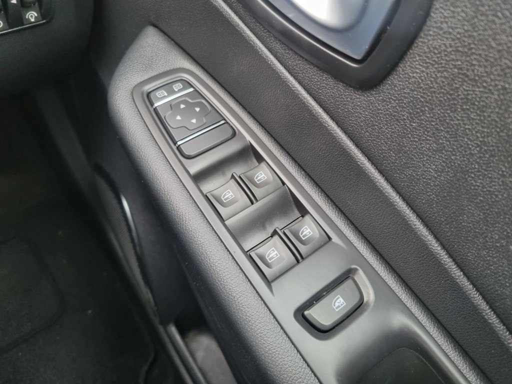 Used Renault Captur 2019 for sale - 77825981: Photo 14