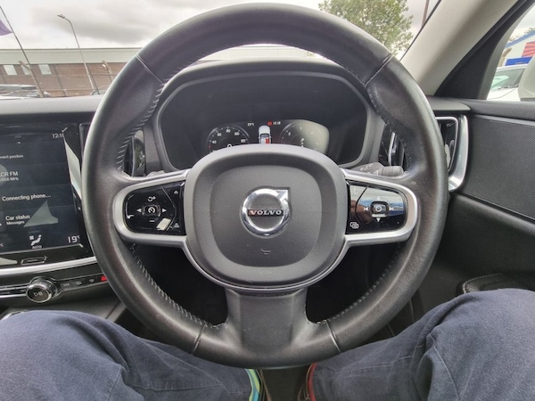 Used Volvo V60 2018 for sale - 75253334: Photo 10