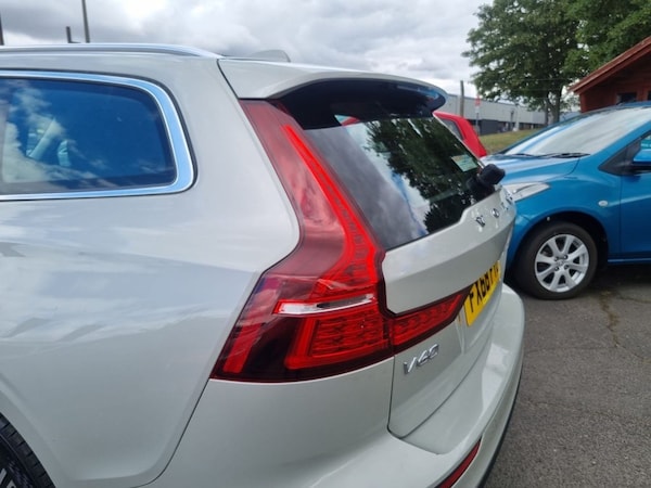 Used Volvo V60 2018 for sale - 75253334: Photo 46
