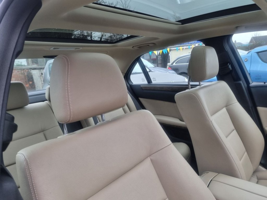 Used Mercedes-Benz E Class 2009 for sale - 77770469: Photo 11