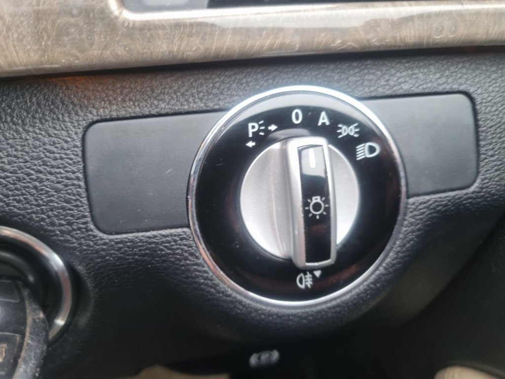 Used Mercedes-Benz E Class 2009 for sale - 77770469: Photo 19