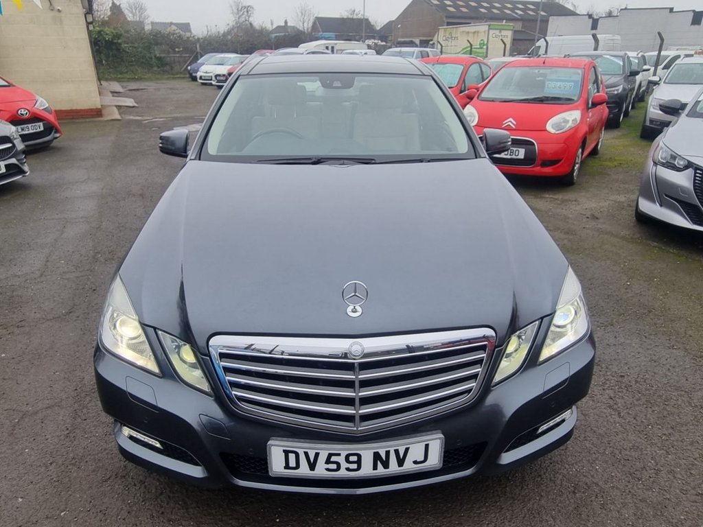 Used Mercedes-Benz E Class 2009 for sale - 77770469: Photo 2