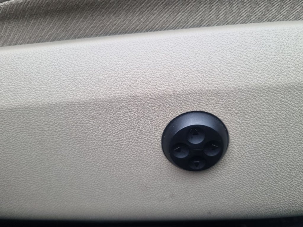 Used Mercedes-Benz E Class 2009 for sale - 77770469: Photo 23