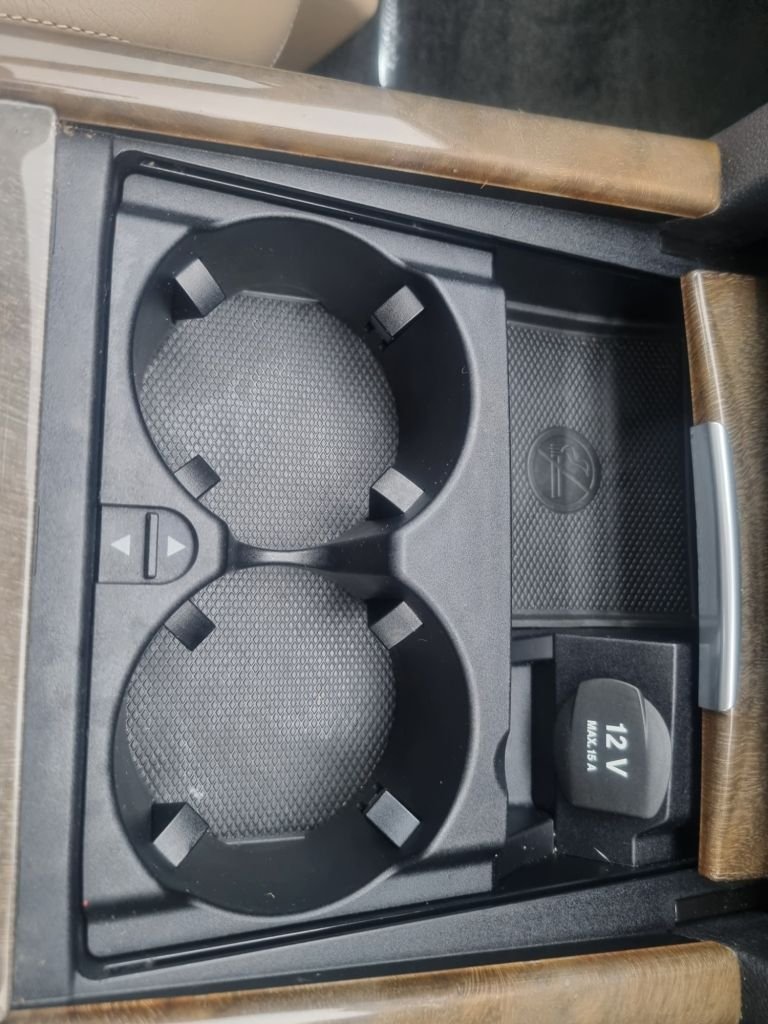 Used Mercedes-Benz E Class 2009 for sale - 77770469: Photo 32