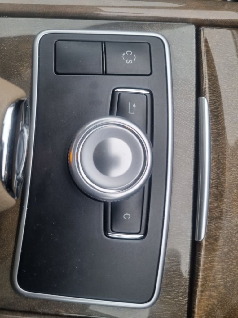 Used Mercedes-Benz E Class 2009 for sale - 77770469: Photo 34