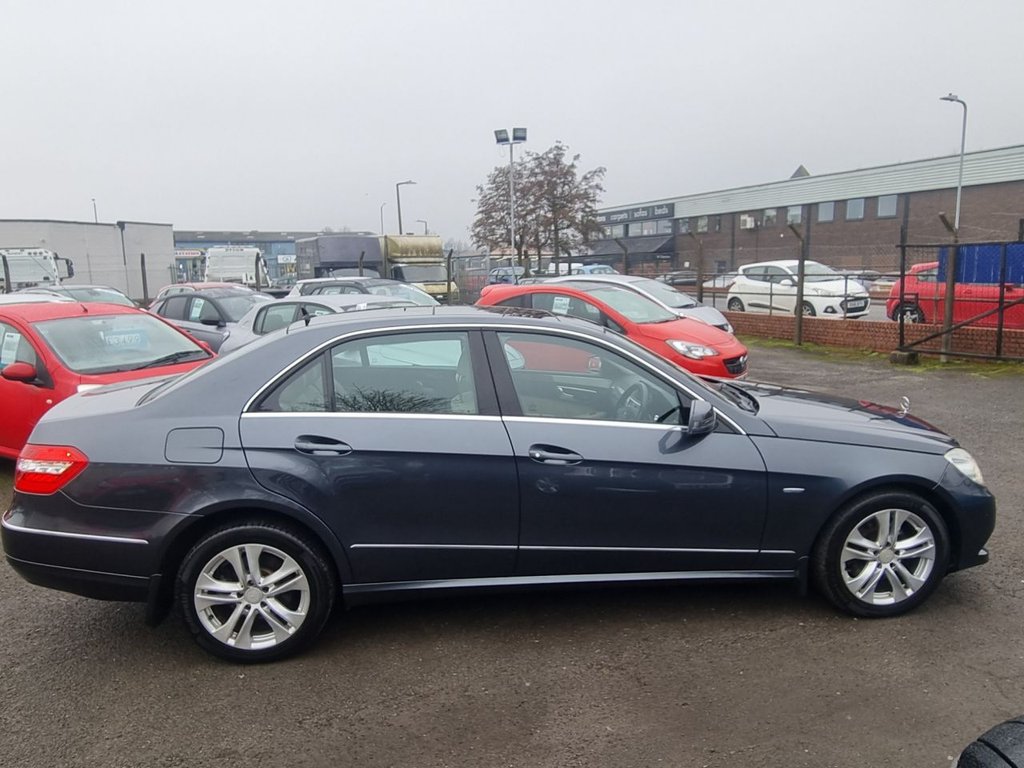 Used Mercedes-Benz E Class 2009 for sale - 77770469: Photo 45