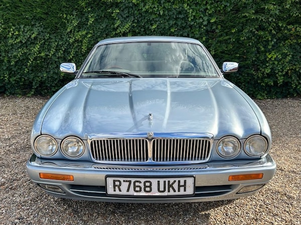Used Jaguar XJ 1997 for sale - 72350415: Photo 2