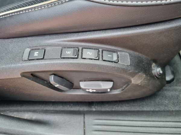 Used Volvo V40 2019 for sale - 75062742: Photo 24