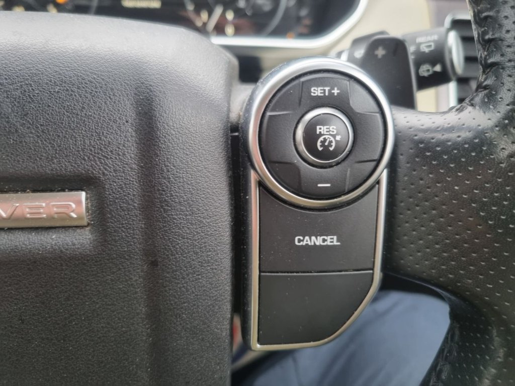 Used Land Rover Range Rover Sport 2017 for sale - 77770467: Photo 17