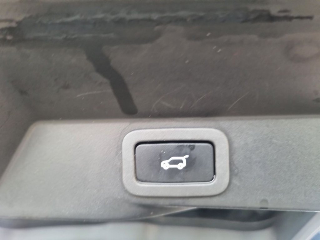 Used Land Rover Range Rover Sport 2017 for sale - 77770467: Photo 28