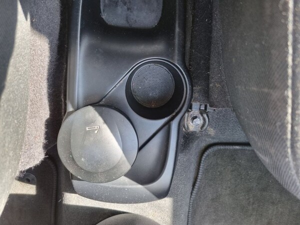 Used Hyundai i10 2011 for sale - 75432568: Photo 20