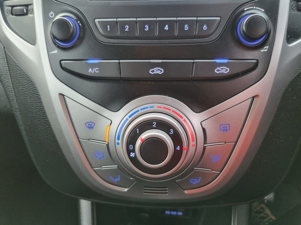 Used Hyundai Ix20 2013 for sale - 76942882: Photo 21