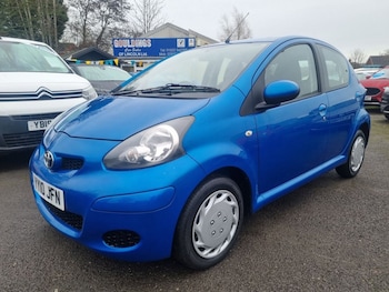 Used Toyota AYGO 2010 for sale - 76973185: Photo