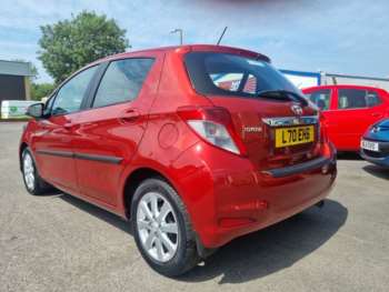 Used Toyota Yaris 2012 for sale - 75365433: Photo