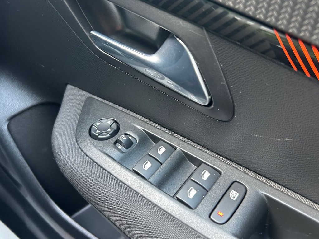 Used Peugeot 208 2022 for sale - 77110652: Photo 25