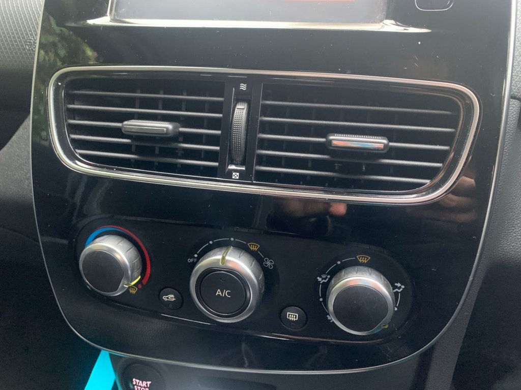 Used Renault Clio 2017 for sale - 76429738: Photo 21