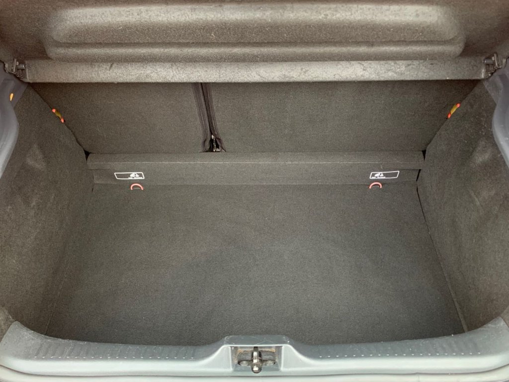 Used Renault Clio 2017 for sale - 76429738: Photo 8