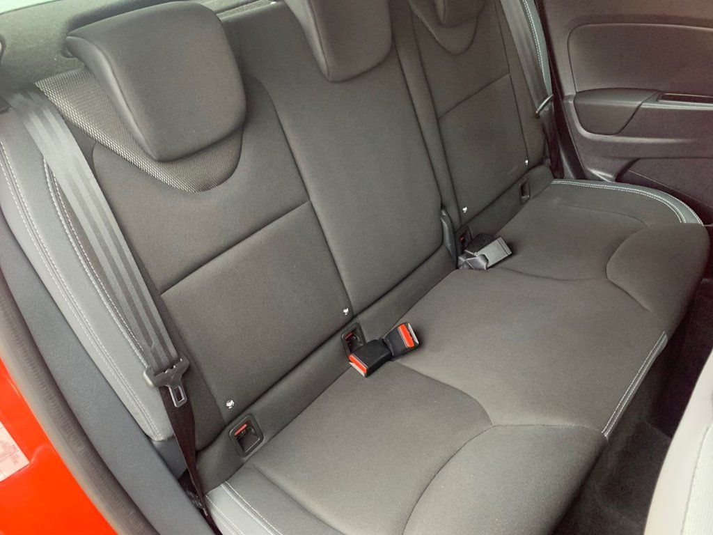 Used Renault Clio 2017 for sale - 76429738: Photo 9