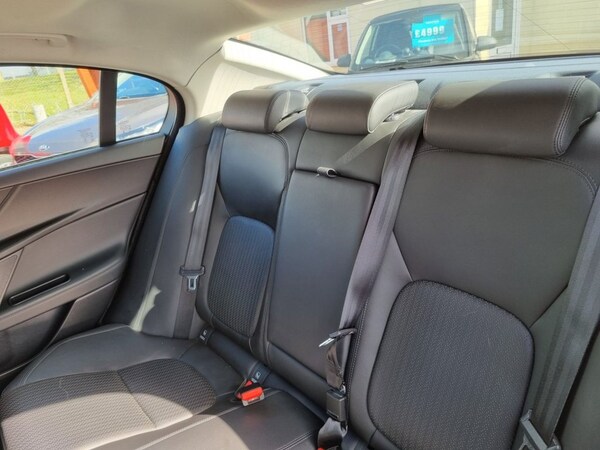 Used Jaguar XE 2016 for sale - 74756750: Photo 20