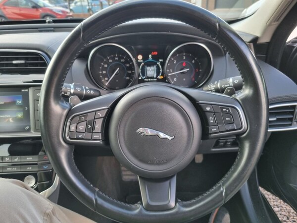 Used Jaguar XE 2016 for sale - 74756750: Photo 23