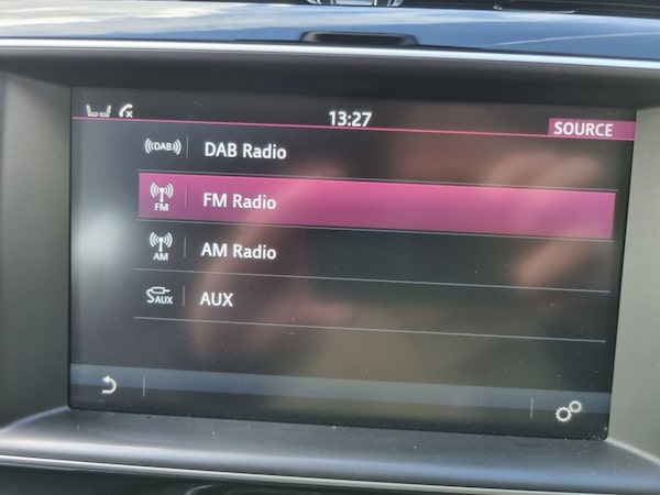 Used Jaguar XE 2016 for sale - 74756750: Photo 36