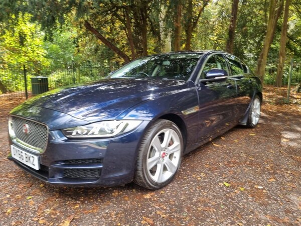 Used Jaguar XE 2016 for sale - 74756750: Photo 3