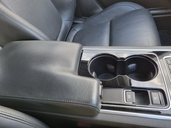 Used Jaguar XE 2016 for sale - 74756750: Photo 44