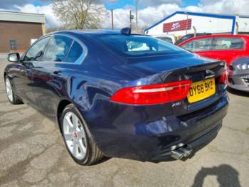Used Jaguar XE 2016 for sale - 74756750: Photo