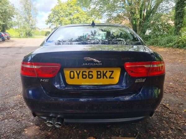 Used Jaguar XE 2016 for sale - 74756750: Photo 5