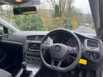 Used Volkswagen Golf 2015 for sale - 78348405: Photo