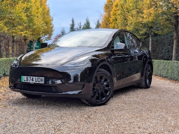 Used Tesla Model Y 2024 for sale - 76866172: Photo