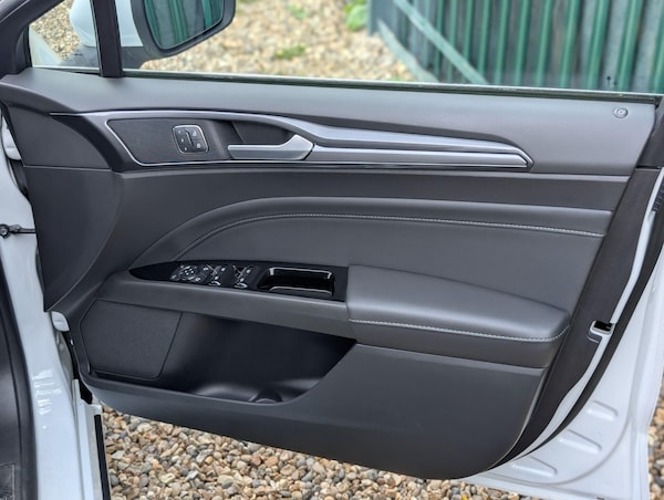Used Ford Mondeo 2021 for sale - 76152738: Photo 22