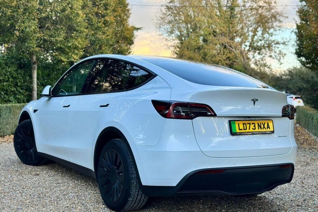 Used Tesla Model Y 2023 for sale - 76701771: Photo 4