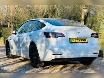 Used Tesla Model 3 2023 for sale - 77783136: Photo