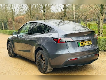 Used Tesla Model Y 2023 for sale - 78072064: Photo