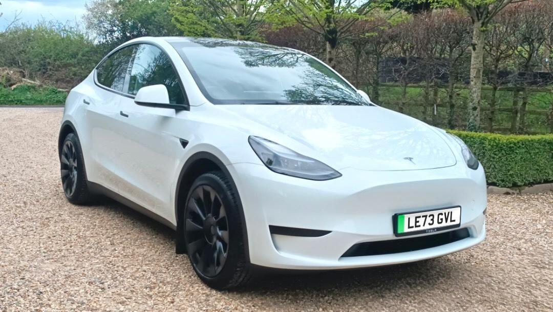 Used Tesla Model Y 2023 for sale - 76988757: Photo 28