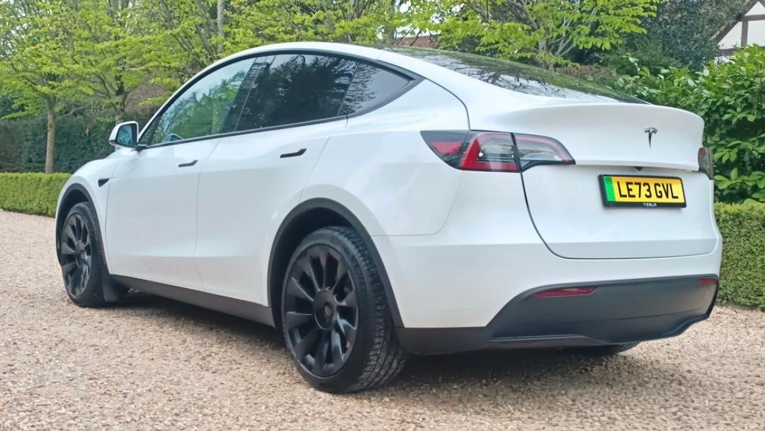 Used Tesla Model Y 2023 for sale - 76988757: Photo 4