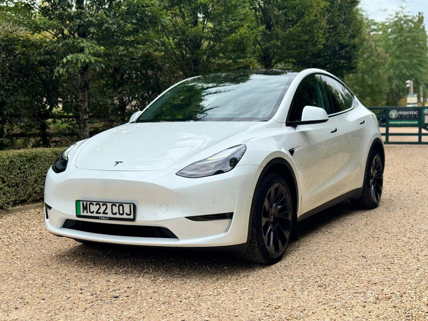Used Tesla Model Y 2022 for sale - 76094239: Photo 2