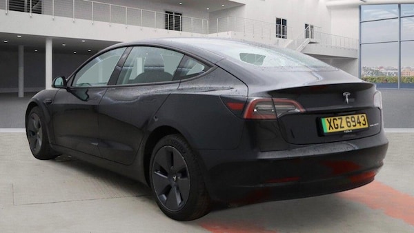 Used Tesla Model 3 2022 for sale - 76109078: Photo 4