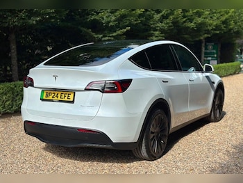 Used Tesla Model Y 2024 for sale - 79169669: Photo