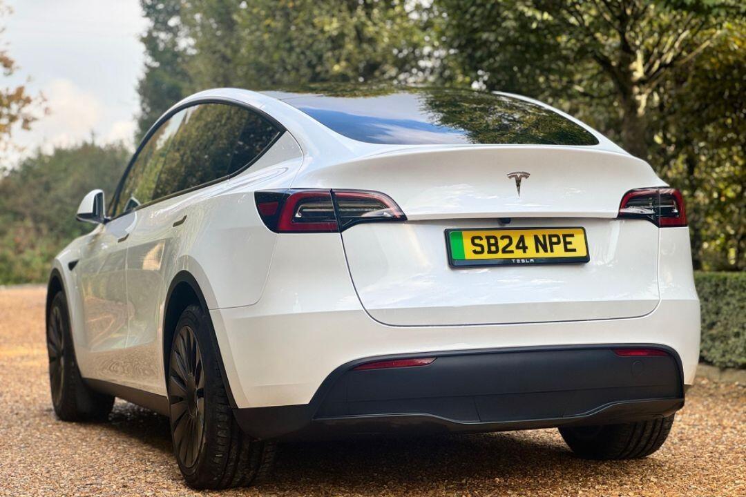 Used Tesla Model Y 2024 for sale - 76632979: Photo 4