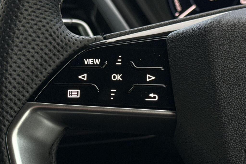 Used Audi Q4 e-tron 2025 for sale - 78128170: Photo 17