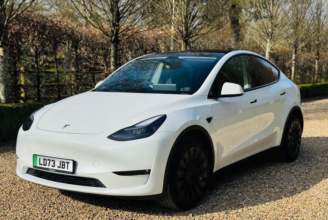 Used Tesla Model Y 2024 for sale - 78034307: Photo 2