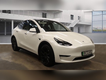 2022 (72) - Long Range AWD 5dr Auto