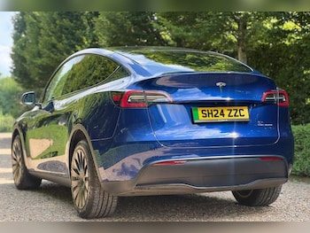 Used Tesla Model Y 2024 for sale - 79256289: Photo