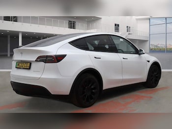 Used Tesla Model Y 2022 for sale - 75719900: Photo