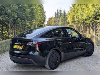 Used Tesla Model Y 2025 for sale - 77315470: Photo