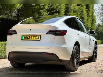 Used Tesla Model Y 2024 for sale - 79539979: Photo