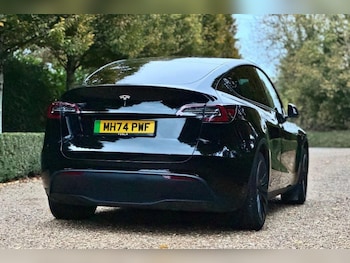 Used Tesla Model Y 2025 for sale - 78822946: Photo